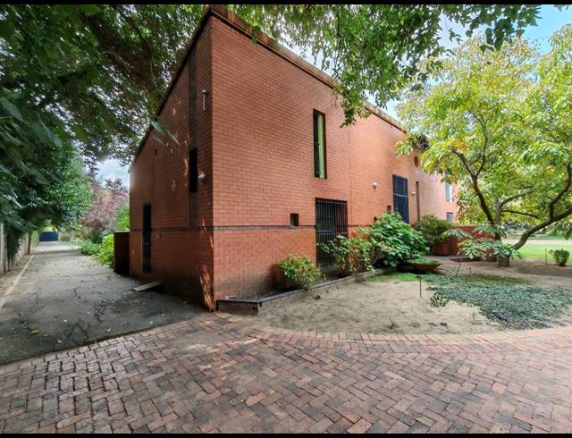 3 BEDROOM HOUSE FOR SALE IN THREE RIVERS PROPER